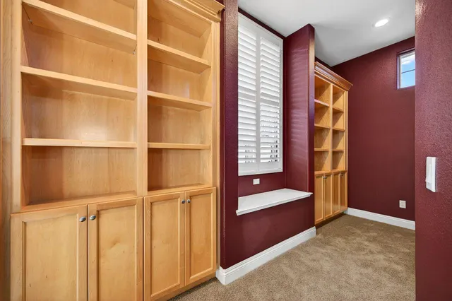 $829,990 | 6832 Salvaterra Circle, Elk Grove, CA 95757