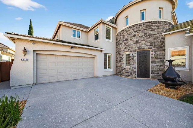 $829,990 | 6832 Salvaterra Circle, Elk Grove, CA 95757