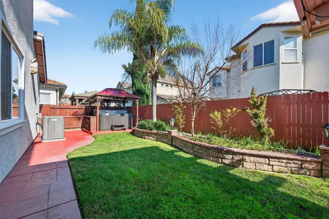 $829,990 | 6832 Salvaterra Circle, Elk Grove, CA 95757