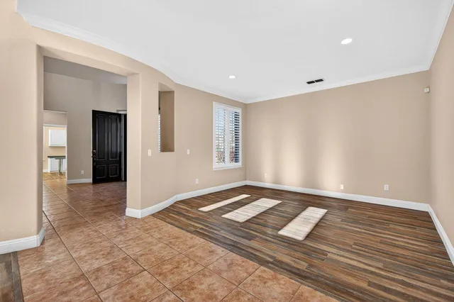 $829,990 | 6832 Salvaterra Circle, Elk Grove, CA 95757