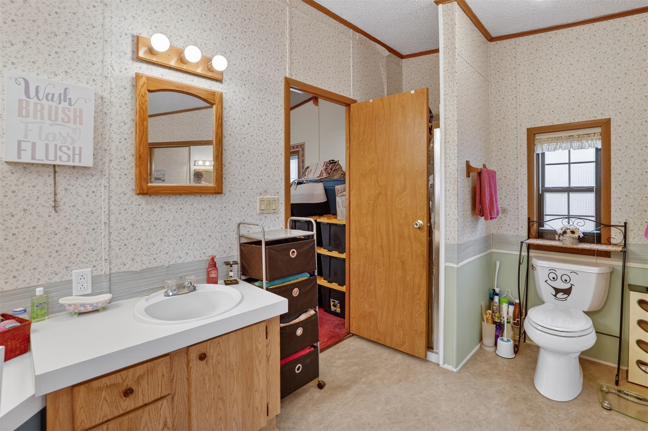 11583 Patch Road Clarklake, MI 49234 - Photo 27 of 37