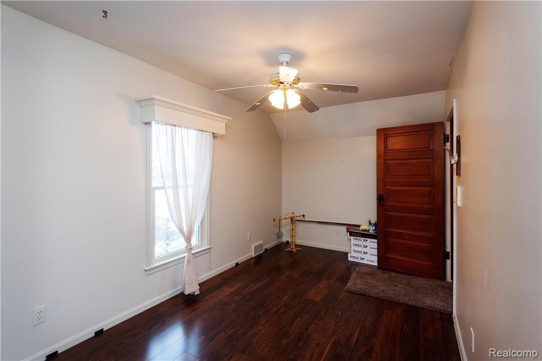 4550 Castle Road North Branch, MI 48461 - Photo 62 of 86 Bedroom 3