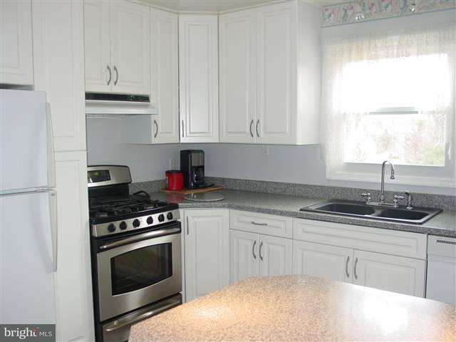 514 Spring House Road Camp Hill, PA 17011 - Photo 3 of 12 Gallery Image 3