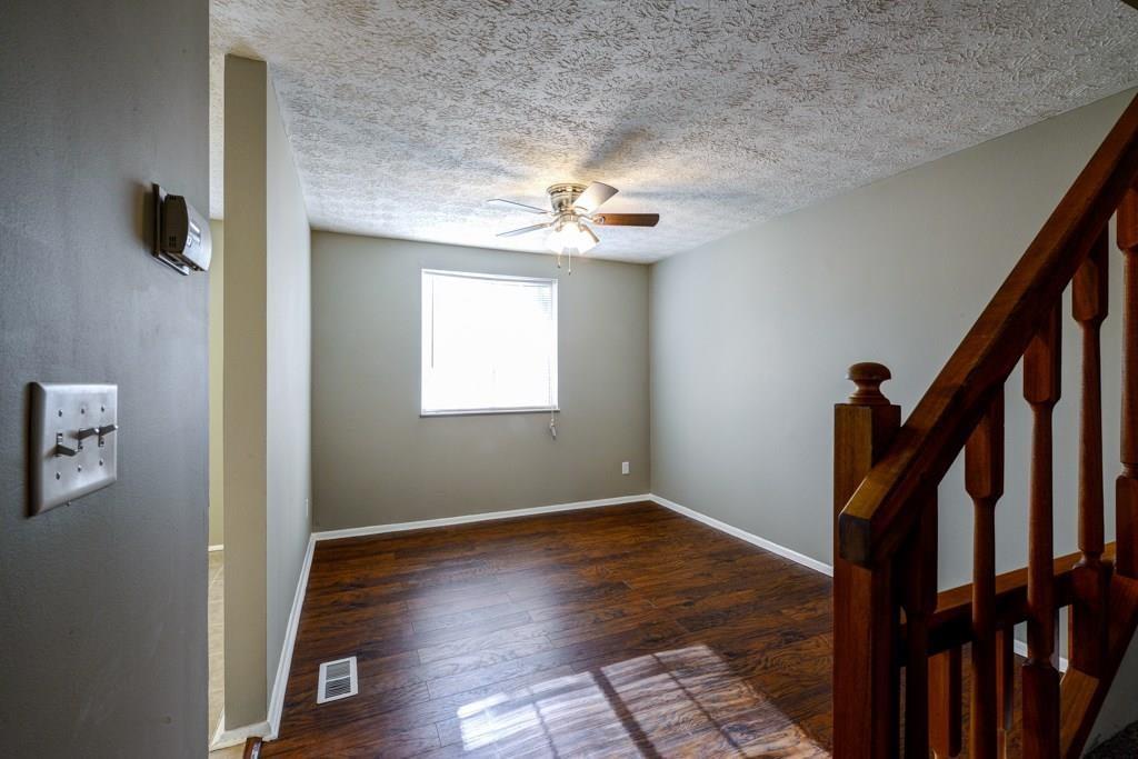 2887 Royal Path Court Decatur, GA 30030 - Photo 7 of 31