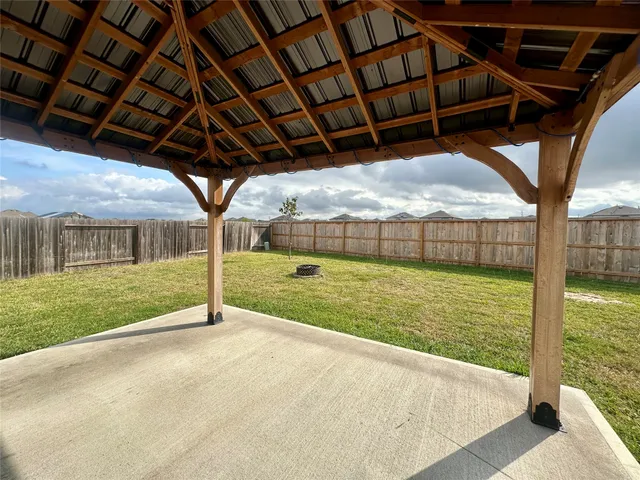 $2,300 | 17902 Sunny Savanna Drive, Hockley, TX 77447