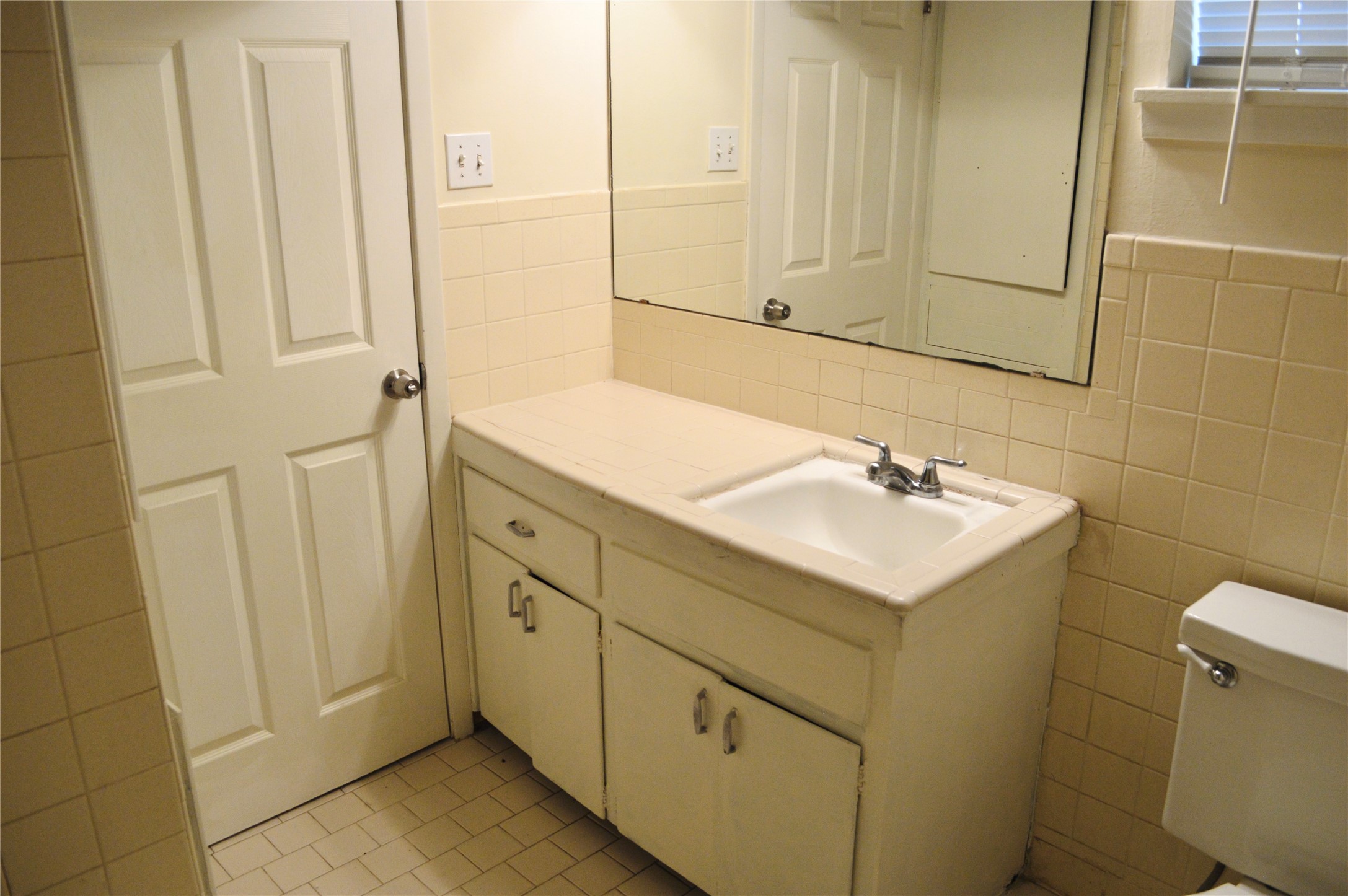 2310 Rebel Road, Unit A Austin, TX 78704 - Photo 13 of 17 Gallery Image 13