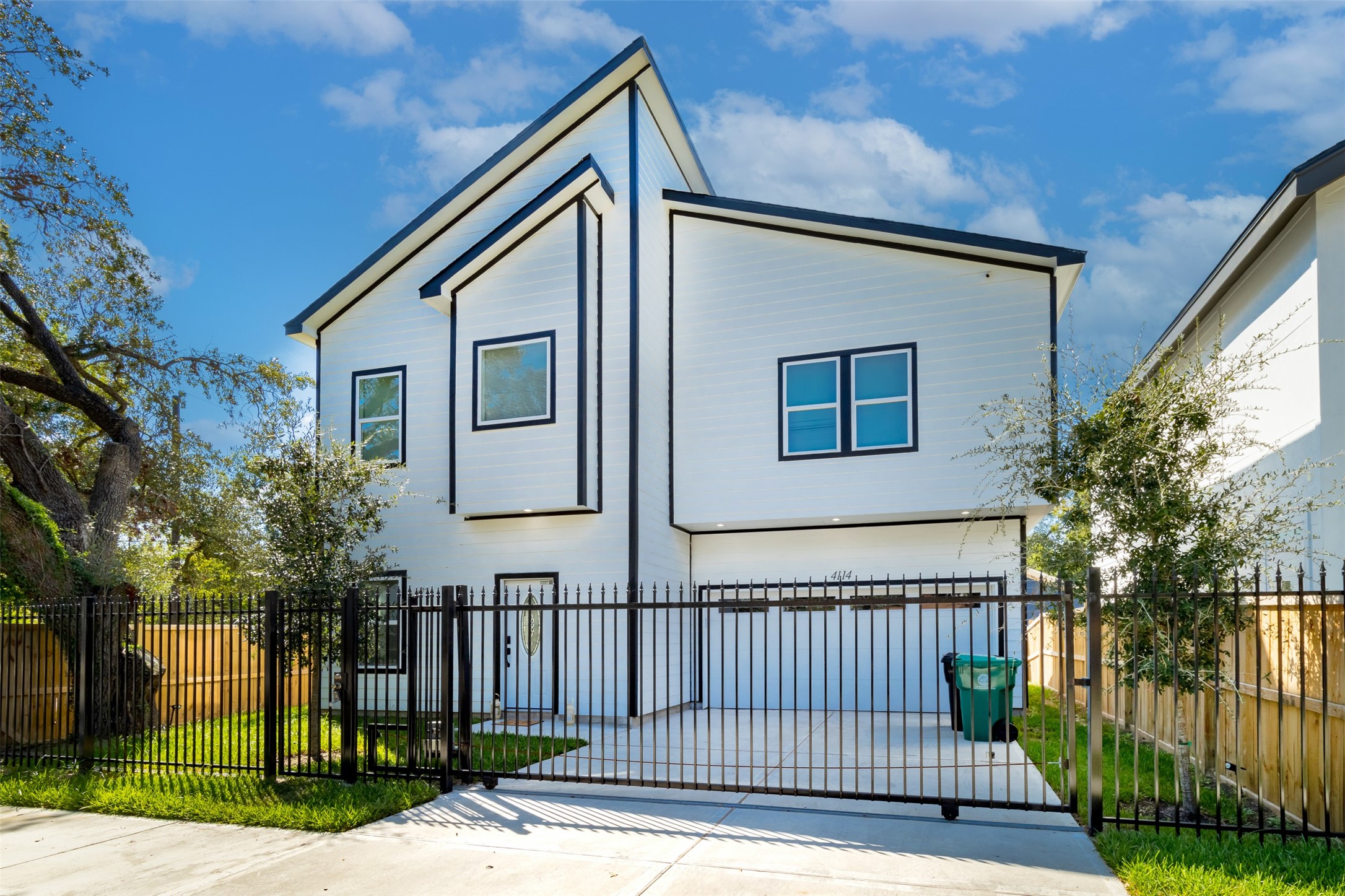 4114 Ward Street Houston, TX 77021 - Photo 4 of 45
