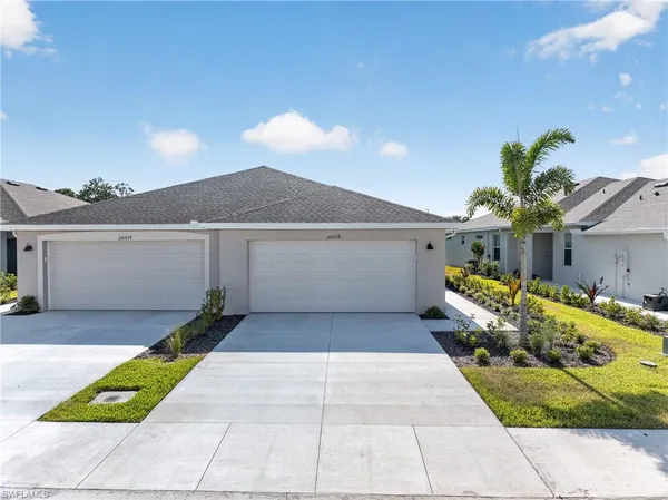 $1,750 | 20559 Hazelnut Court South, Lehigh Acres, FL 33936