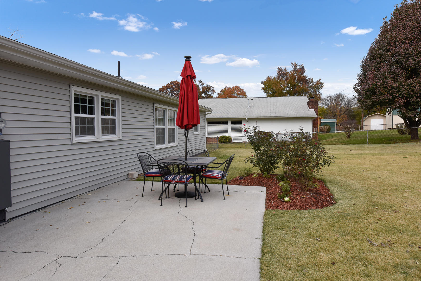 3010 Sanderson Road Knoxville, TN 37921 - Photo 19 of 20 Back patio