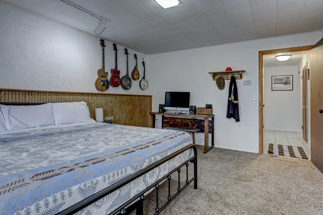 $349,900 | 2470 Deckner Avenue, Green Bay, WI 54302