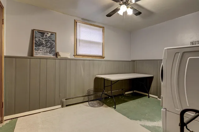 $349,900 | 2470 Deckner Avenue, Green Bay, WI 54302