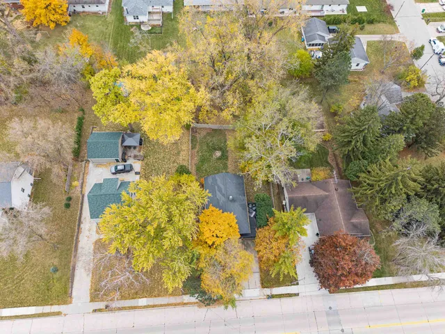 $349,900 | 2470 Deckner Avenue, Green Bay, WI 54302