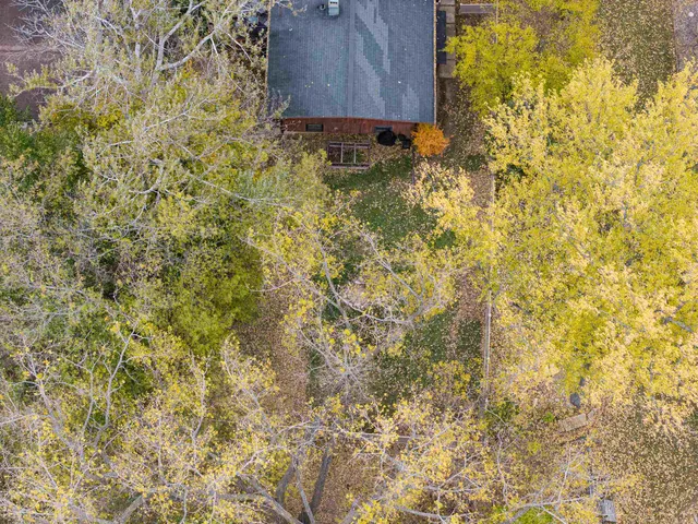 $349,900 | 2470 Deckner Avenue, Green Bay, WI 54302