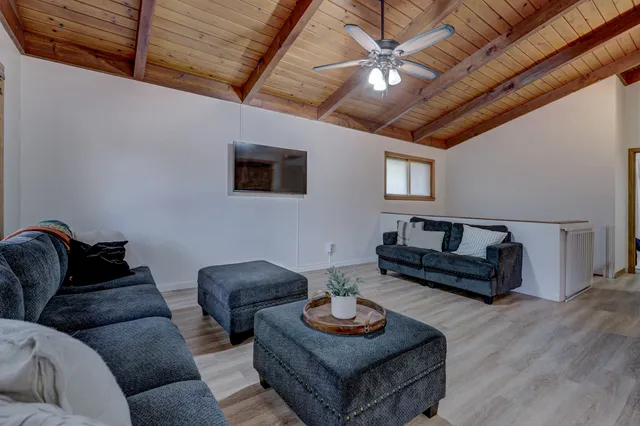 $349,900 | 2470 Deckner Avenue, Green Bay, WI 54302