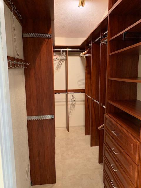 22568 Esplanada Circle Boca Raton, FL 33433 - Photo 17 of 32 Master walk0in 1