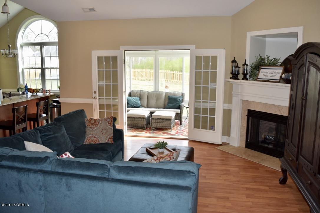 697 Crump Farm Road New Bern, NC 28562 - Photo 13 of 23 IKVA5uilSNemOavoL8Iu8w_thumb_4f35