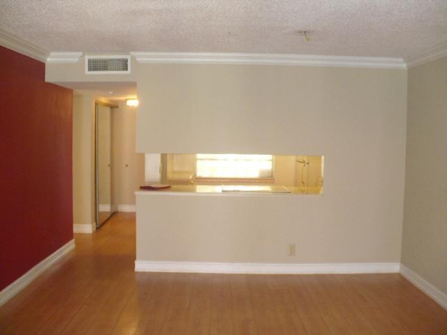 134 South Cypress Road, Unit 426 Pompano Beach, FL 33060 - Photo 3 of 10 Living Room