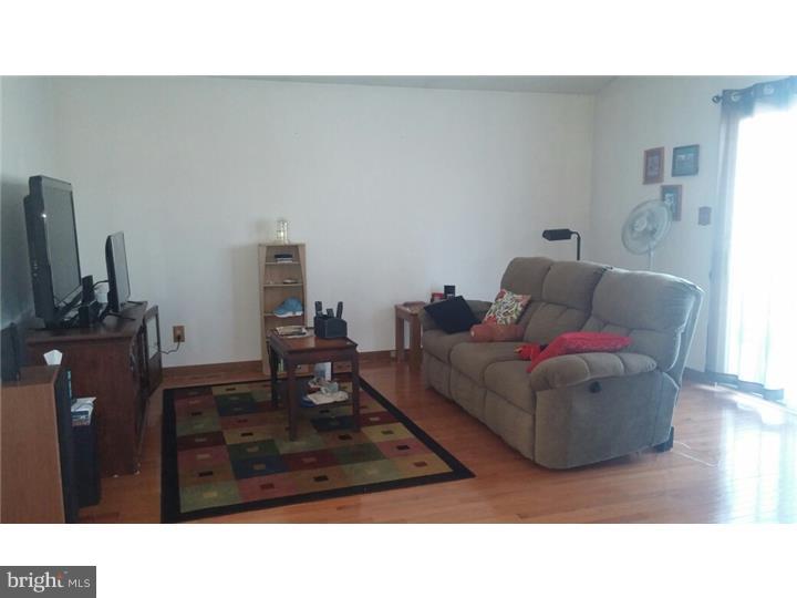 545 Franklin Road Glassboro, NJ 08028 - Photo 3 of 7