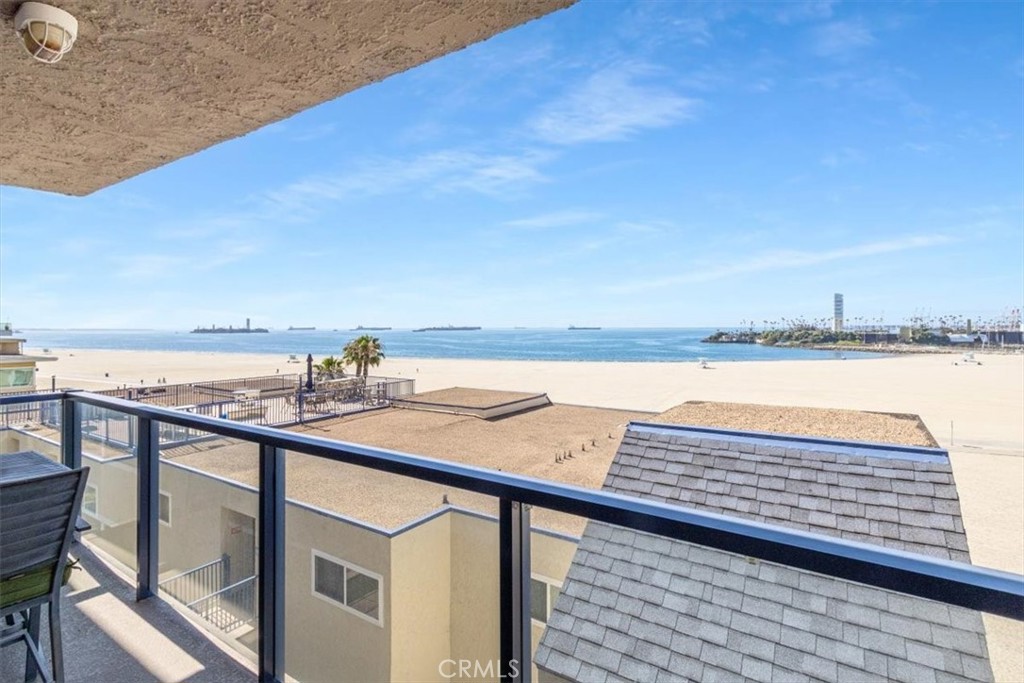 1 3rd, Unit 605 Long Beach, CA 90802 - Photo 9 of 56