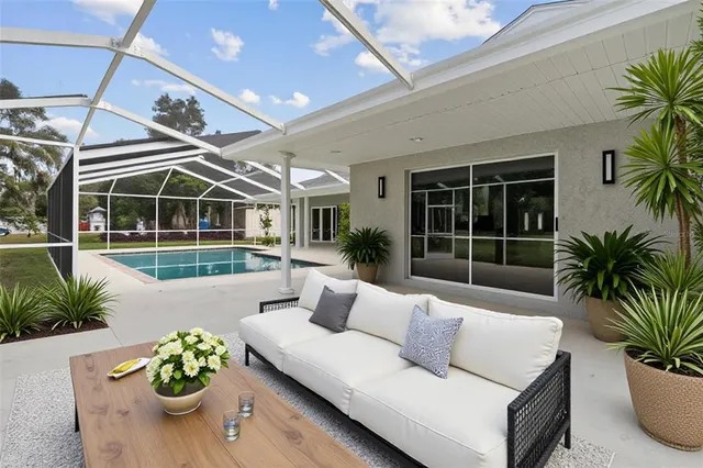 $697,000 | 1106 Hummingbird Lane, Brandon, FL 33511