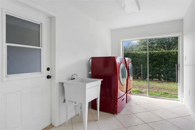 $697,000 | 1106 Hummingbird Lane, Brandon, FL 33511