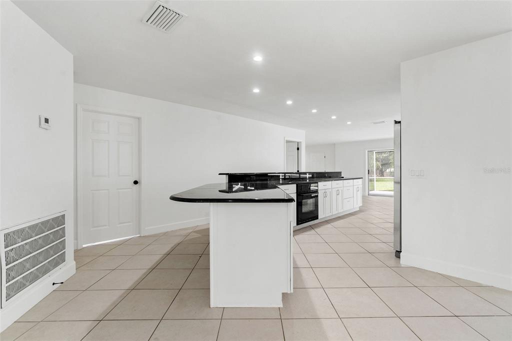 1106 Hummingbird Lane Brandon, FL 33511 - Photo 10 of 53