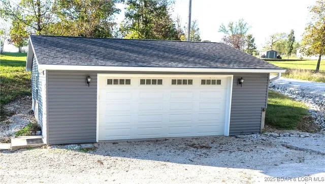 $470,000 | 74 Cody Lane, Camdenton, MO 65020