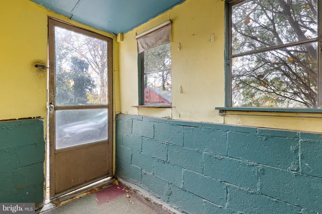 a picture of floor plan