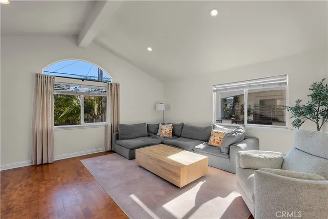 $1,335,000 | 2213 Carnegie Lane, Unit A, Redondo Beach, CA 90278