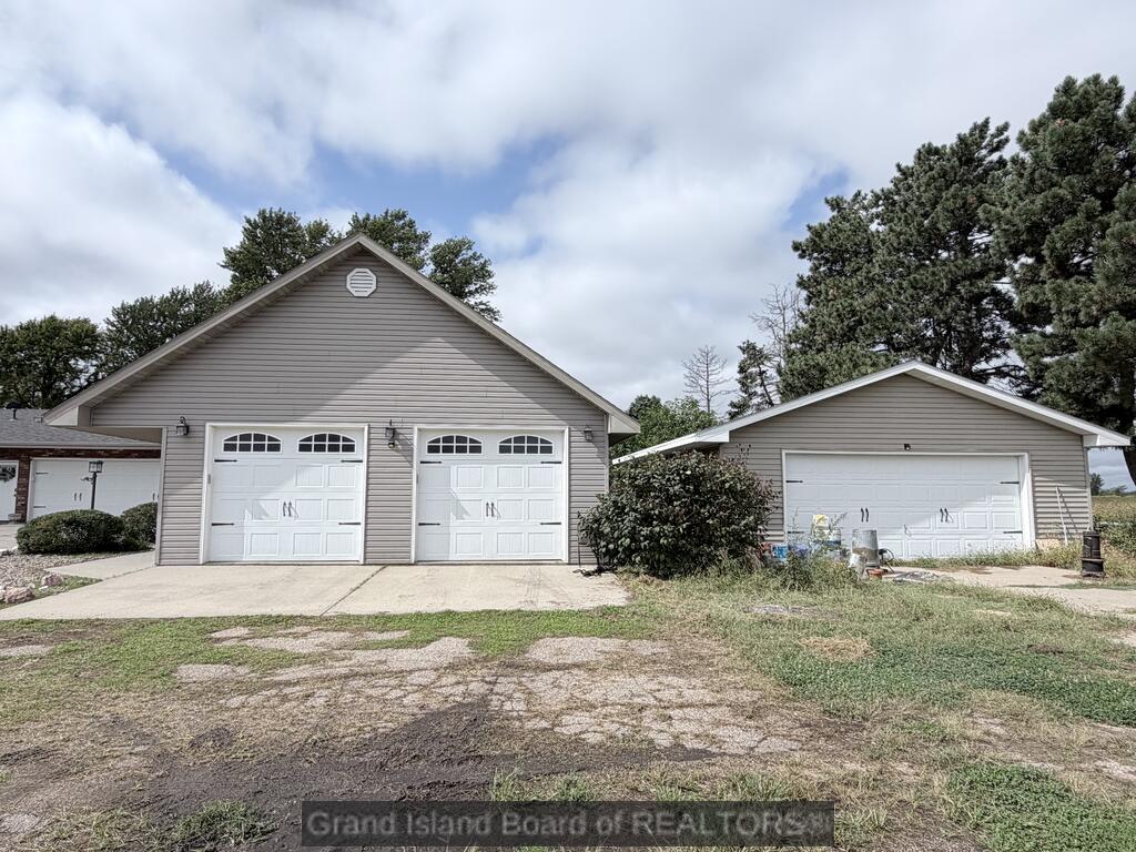 1498 East One-R Road Grand Island, NE 68801 - Photo 31 of 36 Gallery Image 31