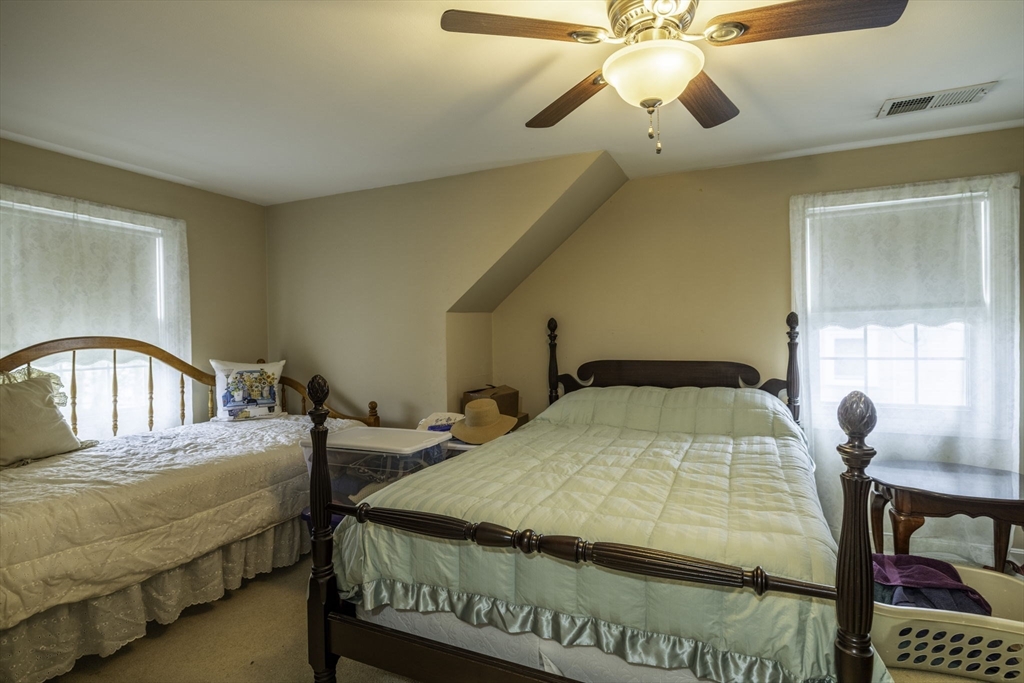 535 Ridge Street Fall River, MA 02724 - Photo 23 of 32 Gallery Image 23