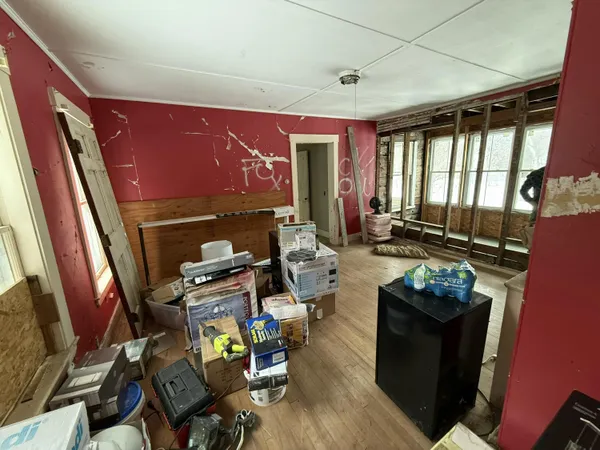 $120,000 | 62 North Main Street, Mechanic Falls, ME 04256