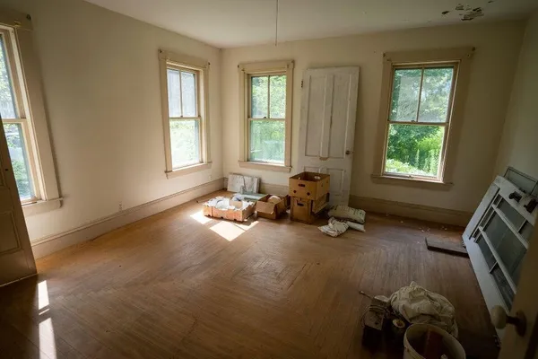 $120,000 | 62 North Main Street, Mechanic Falls, ME 04256