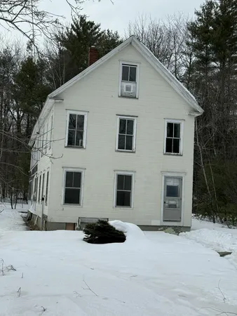 $120,000 | 62 North Main Street, Mechanic Falls, ME 04256