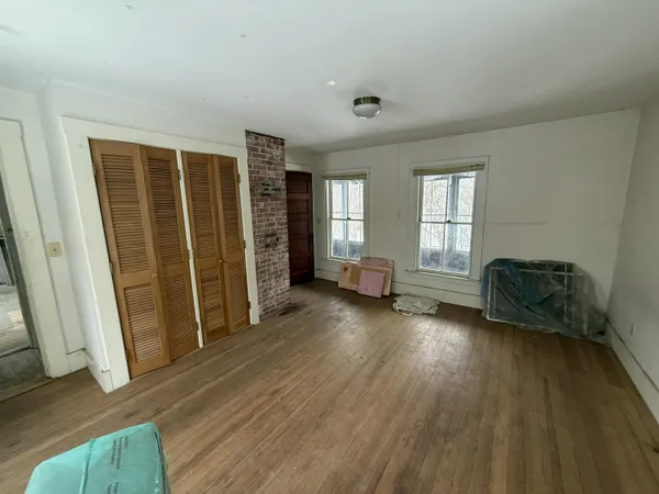 $120,000 | 62 North Main Street, Mechanic Falls, ME 04256