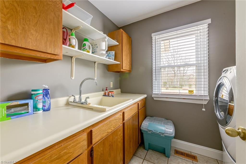 214 Berrier Road Lexington, NC 27295 - Photo 15 of 29 Gallery Image 15