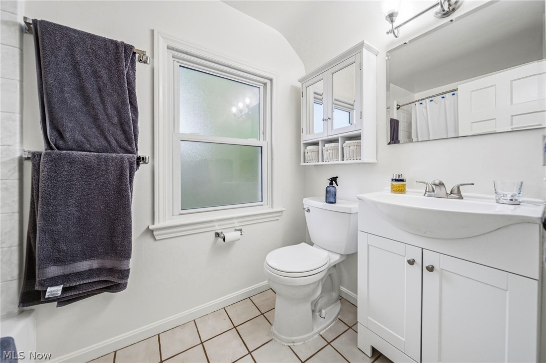 852 Englewood Road Cleveland Heights, OH 44121 - Photo 18 of 26