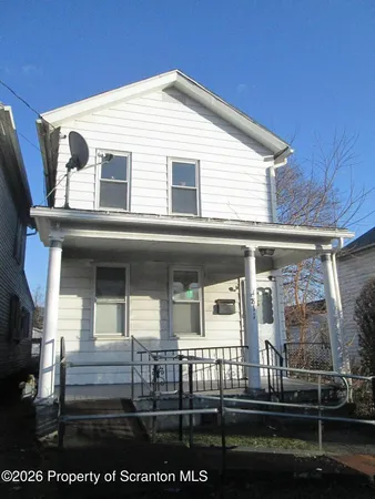 $1,550 | 811 Cedar Avenue, Scranton, PA 18505