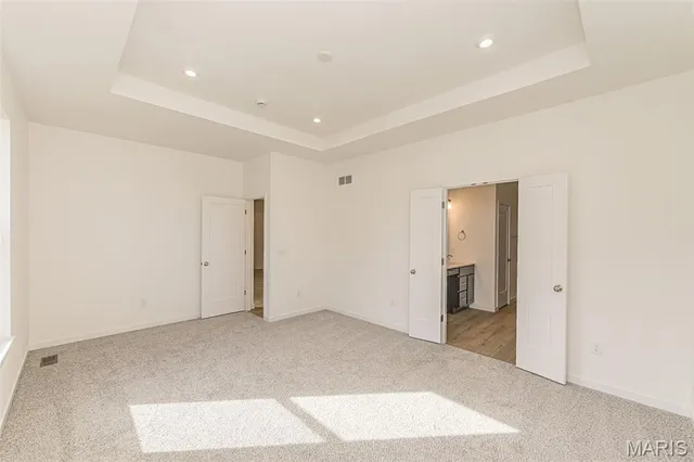 $698,900 | 6804 Snowy Owl Lane, St. Louis, MO 63123