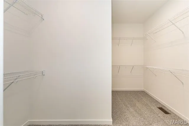 $698,900 | 6804 Snowy Owl Lane, St. Louis, MO 63123