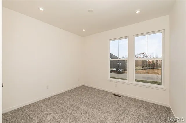 $698,900 | 6804 Snowy Owl Lane, St. Louis, MO 63123