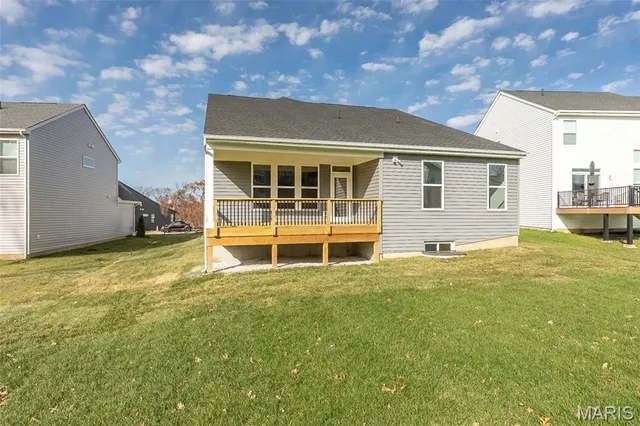 $698,900 | 6804 Snowy Owl Lane, St. Louis, MO 63123