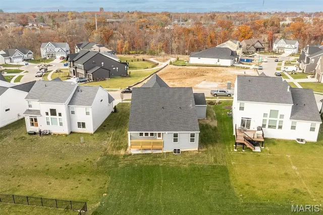 $698,900 | 6804 Snowy Owl Lane, St. Louis, MO 63123