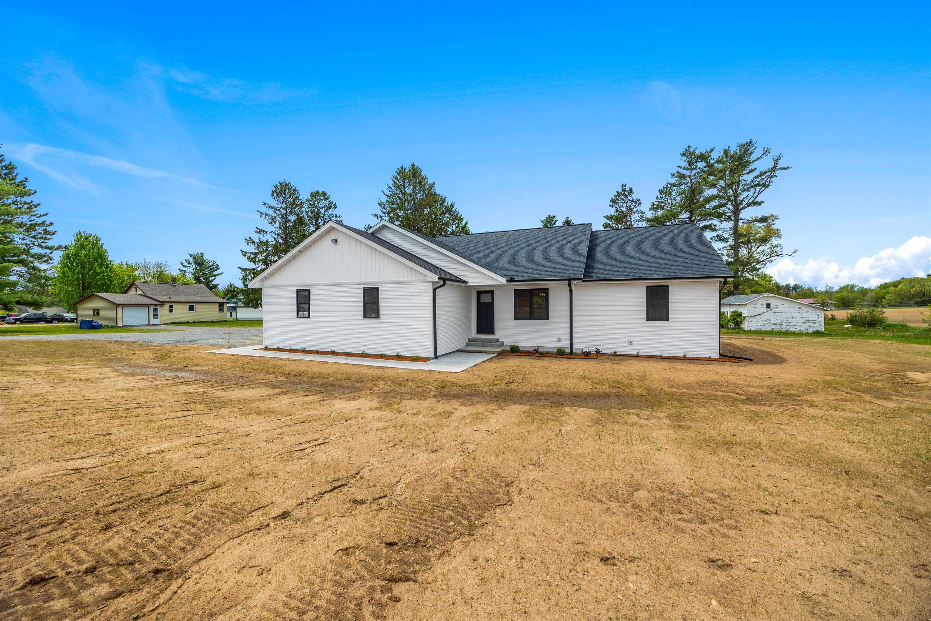340 2nd Street Rosholt, WI 54473 - Photo 40 of 59