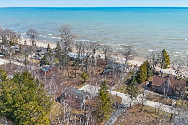 $1,650,000 | 6576 Silver Beach North, Unit 6577, Cedar Grove, WI 53013