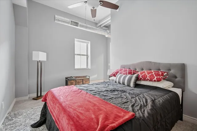 $169,995 | 212 North Center Street, Unit 302, Bloomington, IL 61701