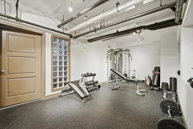 $169,995 | 212 North Center Street, Unit 302, Bloomington, IL 61701