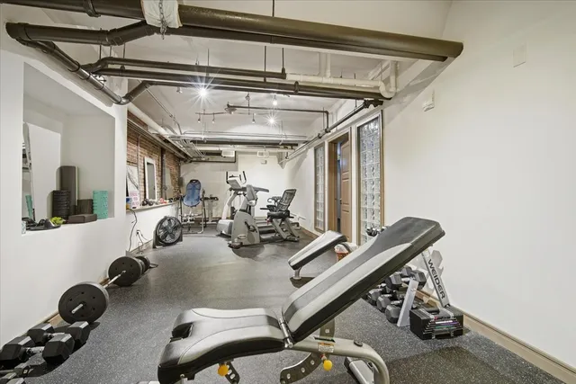 $169,995 | 212 North Center Street, Unit 302, Bloomington, IL 61701