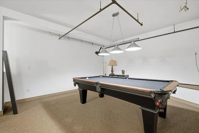 $169,995 | 212 North Center Street, Unit 302, Bloomington, IL 61701