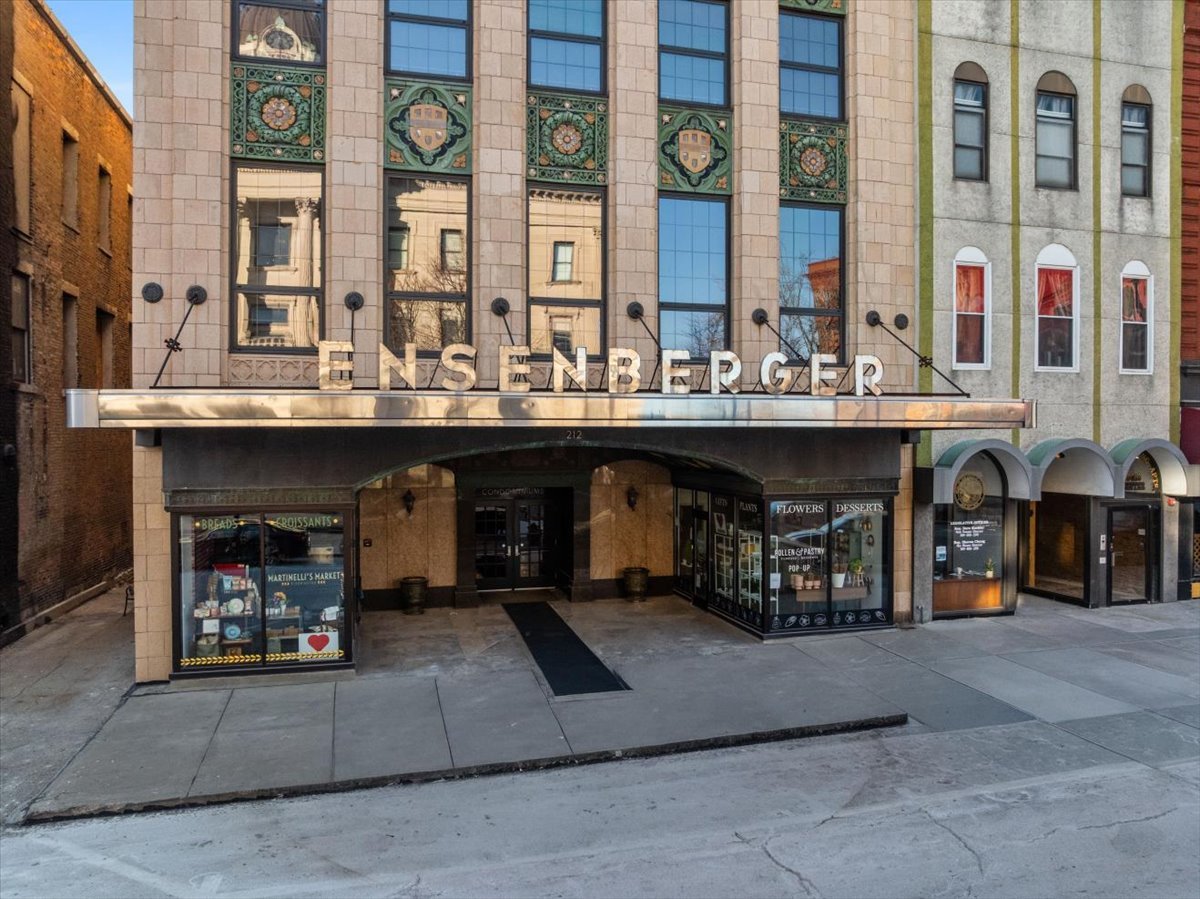 212 North Center Street, Unit 302 Bloomington, IL 61701 - Photo 30 of 30